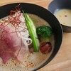 Jo Ge Sa Yu - メイン&スープセット(税込1,600円)
                ①薬膳担々麺【メイン6種類から選択】
                ②米麹ミルク&カリフラワー&玉蜀黍のスープ、オリーブオイル滴し