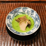 Takeyamachi Mita - Steamed Abalone with Thin Peas and Kuwana Clam Broth