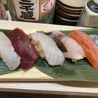くずし寿司割烹 海月 - 