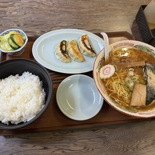 口コミ一覧 : やぎや - 北上/うなぎ [食べログ]