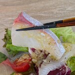 プレートカフェリゾラ - カルパッチョ　カンパチ