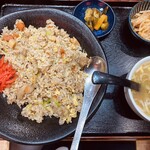 十八番 - チャーハン（800円）