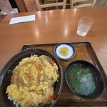 味一番 サンピア店 - 量的に単品で充分な感じでした