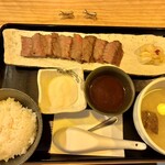 牛たん食堂 吉田精肉店 - 