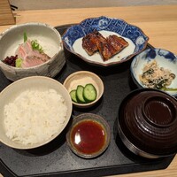 うなぎの中庄 虎ノ門ヒルズ店 - 