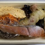 板五米店 - ・銀鮭海苔弁