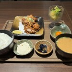 會津馬刺 追加醬汁燒鳥 Ion新浦安 彦酉 - ■唐揚げ(彦西揚げ)定食＋青山のたまご¥1,378