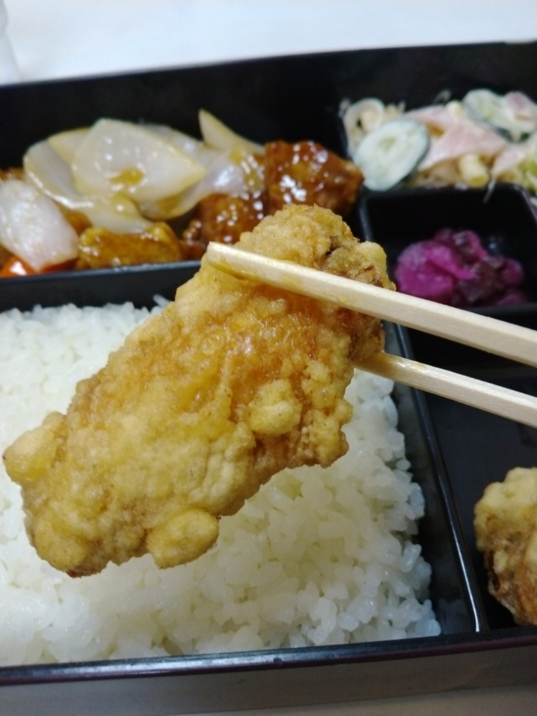 まりはち 十三東二仲町商店会に「マニアック中華とうまい酒 まるはち」が