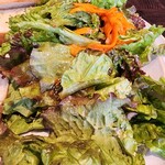ショクジノアトリエ イタリアン南森町 - サラダ