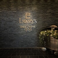 ロウリーズ・ザ・プライムリブ 恵比寿ガーデンプレイス店 - 