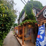炭火焼アジアン酒場 アローイ兄弟 - お店外観