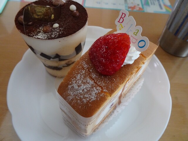 梅花堂 - 南米沢（ケーキ）の写真