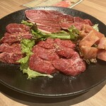 肉匠迎賓館 天理店 - 和牛腹肉、和牛紅肉、頸肉、上等牛肚夾