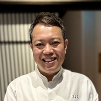 眞善美 - ご主人の河合シェフは、名古屋のホテル中華で21年修業されたベテラン料理人。最後は四川飯店名古屋で料理長をされたのち、2020年11月にこちらのお店をオープン