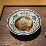 眞善美 - 和歌山白甘鯛、ねぎ、パクチー、ナンプラー