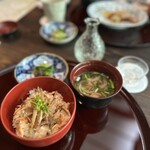 ヒカリヤ ヒガシ - 