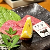 松阪牛炭火焼肉 東海亭 - 