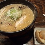 らーめん吉山商店 - 焙煎ごまみそラーメン＋味玉