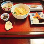 青蓮院門跡前 月おか - 