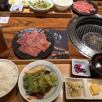 松庵 韓菜房 栄大津通店 - 