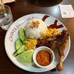 チンタ ジャワ カフェ - 