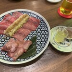 酒と焼肉ニュートミー - 