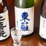 炭火鳥料理手仕事酒場 まじまじ - 日本酒
