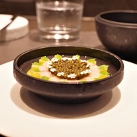 CIRPAS - アスパラのパンナコッタ、甘エビのタルタルにキャビア。一旦フレッシュな味わいで舌をクリアに