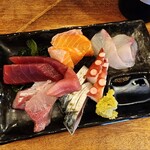 まるしん - お造り盛り合せ(大)・850円