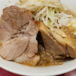 ラーメン二郎 - この日の豚