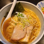 醤油ラーメン950円