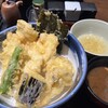 博多水炊き・鶏すき鍋 西新初喜 - 