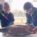 光る海 - 店主 インスタグラムより