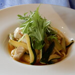 アロマティコ - 鮪とズッキーニのオイルパスタ