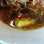 幸楽苑 - 溶け出すバター