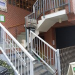 yuzuki - 外階段(螺旋)で２階に上がる