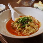 杏亭 - 隣の方は汁無し担々麺