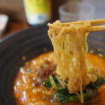 杏亭 - 麺リフト。