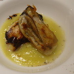 リストランテ サクラ - 広島産焼き牡蠣を浮かべたズッキーニのスープ仕立て