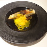 リストランテ サクラ - 鱸のソテー、人参のクレマソース