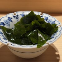 鮨 由う - 