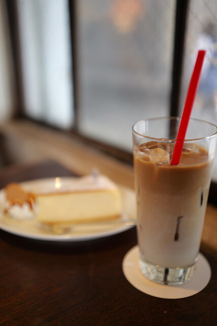NOON+CAFE