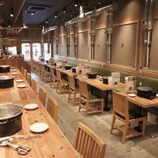 ひとり飲みからお子様連れの食事、各種宴会まで幅広く利用可能◎