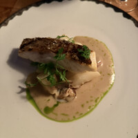 ザ タヴァン グリル＆ラウンジ - 