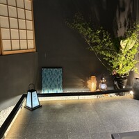 地葉はなれ - 