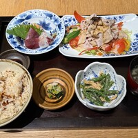 ダイナミックキッチン＆バー 響 中之島フェスティバルプラザ店 - 