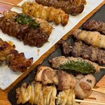 個室で味わう博多もつ鍋と手打ち焼き鳥 呑兵衛 - 