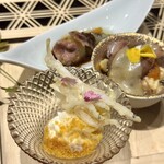 銀座 鉄板焼き ステーキ K-sio - 新玉葱のムースと白魚の唐揚げ