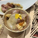 銀座 鉄板焼き ステーキ K-sio - ホタルイカと筍のお浸しと茄子の蒸し物