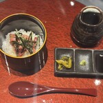 銀座 鉄板焼き ステーキ K-sio - 黒毛和牛生肉の櫃まぶし、香の物、留椀